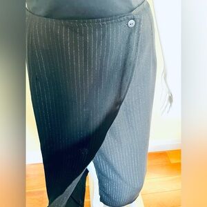 Temps en Temps Elegant Black striped Women's midi envelope Skirt US Small